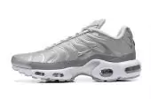 tn nike pas cher metallic silver